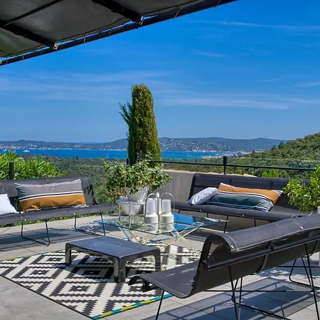 St Tropez House 8 Pax Villa