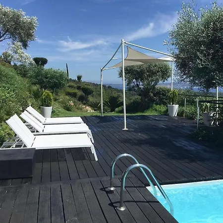 Villa St Tropez House 8 Pax