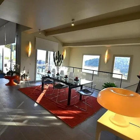 St Tropez House 8 Pax Grimaud