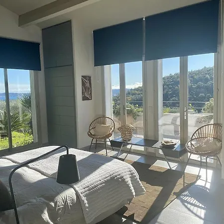 Villa St Tropez House 8 Pax Grimaud